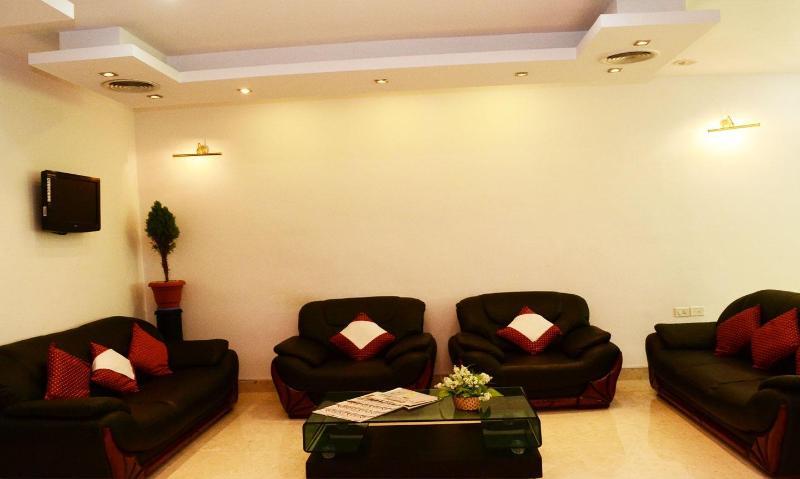 Hotel Riverside Resort And Spa Kumbakonam Extérieur photo
