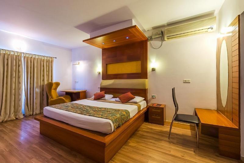 Hotel Riverside Resort And Spa Kumbakonam Extérieur photo